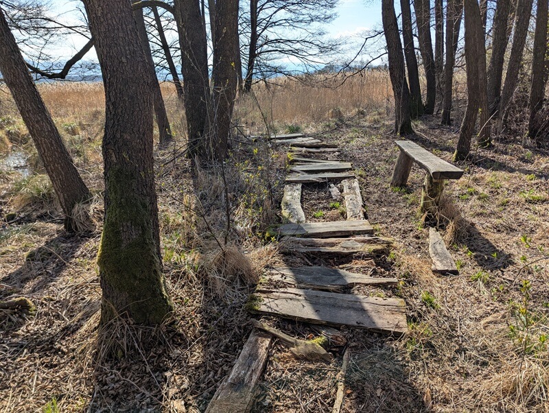 turcianska zahradka - jazernica chodnik